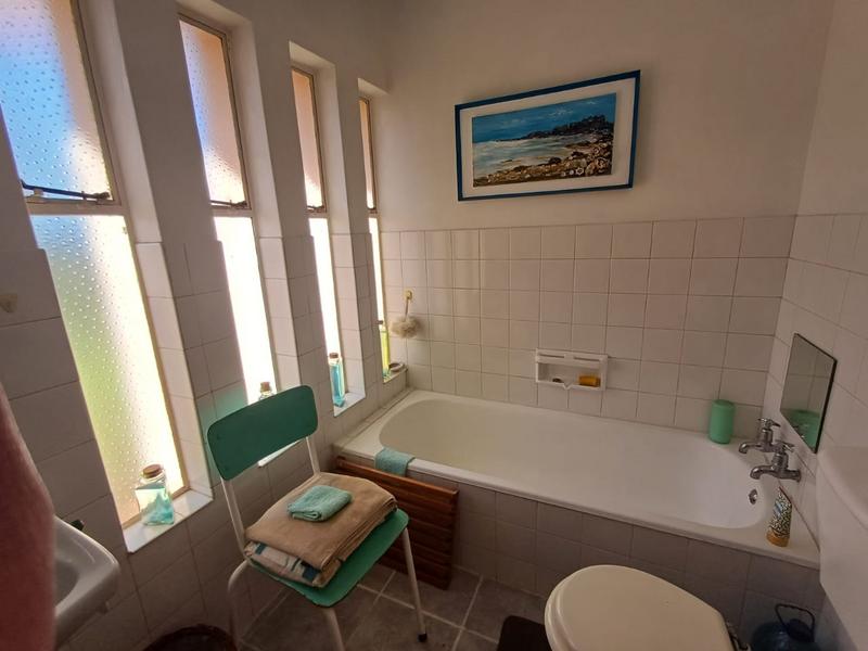 5 Bedroom Property for Sale in Parys Free State